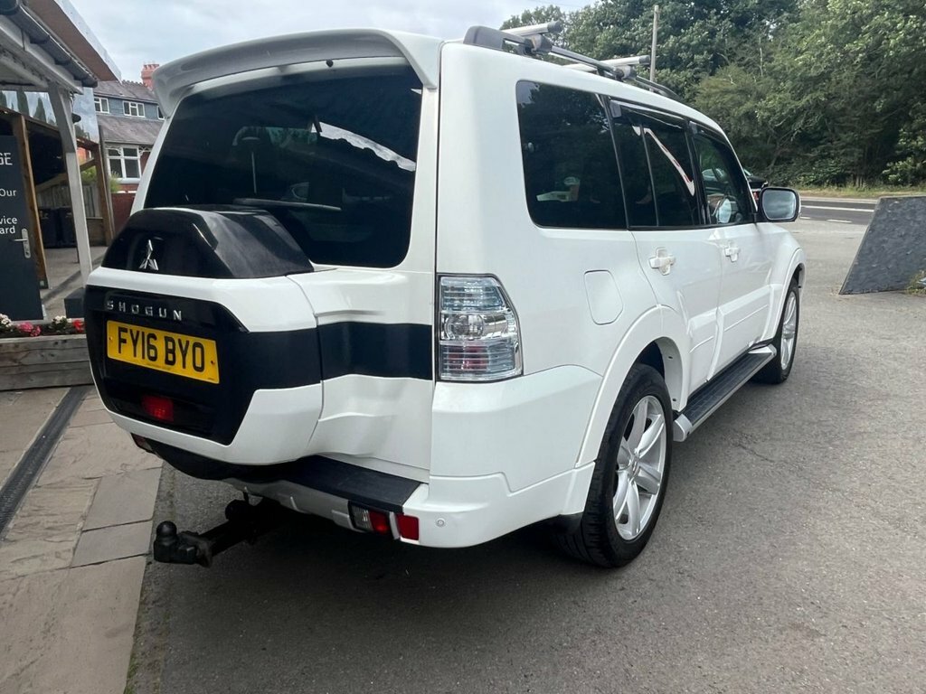 Mitsubishi Shogun 3.2 Di-dc Sg3 4Wd Euro 6 Lwb Brown #25