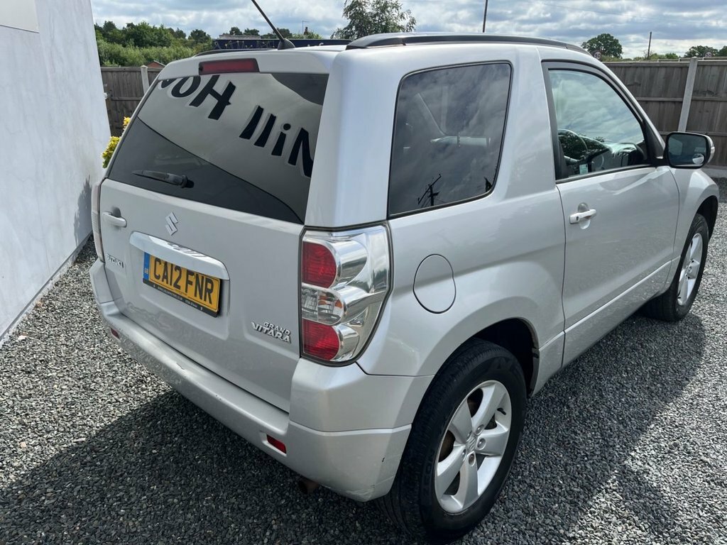 Suzuki Grand Vitara 1.9 Sz-t Ddis 127 Bhp White #13