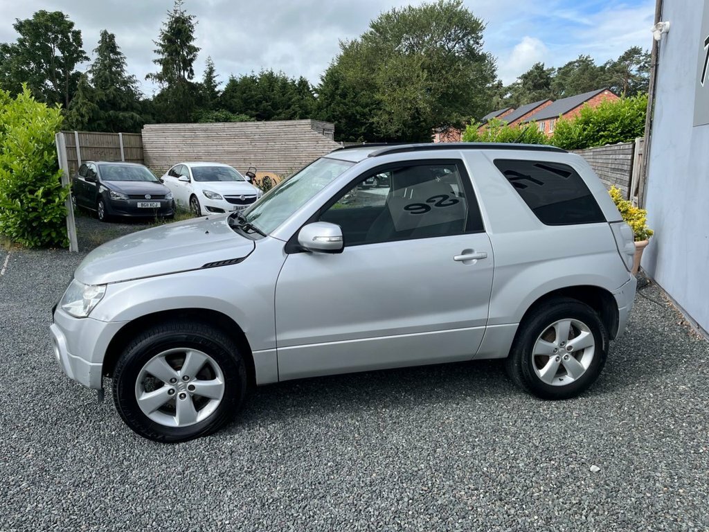 Suzuki Grand Vitara 1.9 Sz-t Ddis 127 Bhp White #14