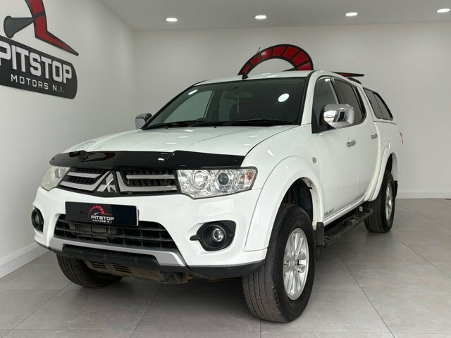 Mitsubishi L200 Di-d Trojan Pickup Double White #2