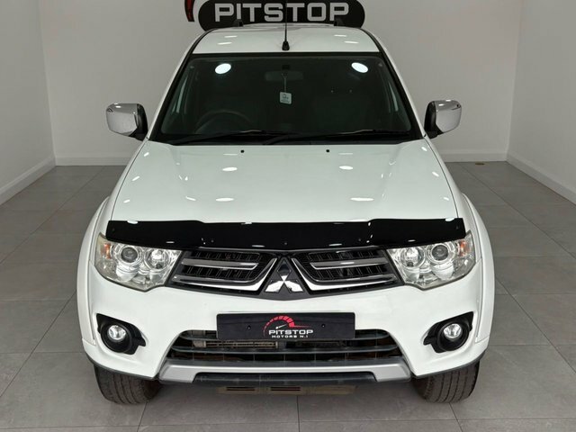 Mitsubishi L200 Di-d Trojan Pickup Double White #4