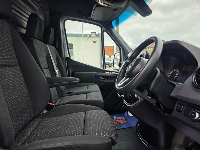Mercedes-Benz Sprinter 2.1 314Cdi 3.5T Luton Van Large Tail Lift Air Con White #18