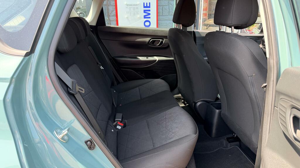 Hyundai Bayon 1.0 T-gdi Mhev Se Connect Suv Hybrid Ma WM23EUL Green #6