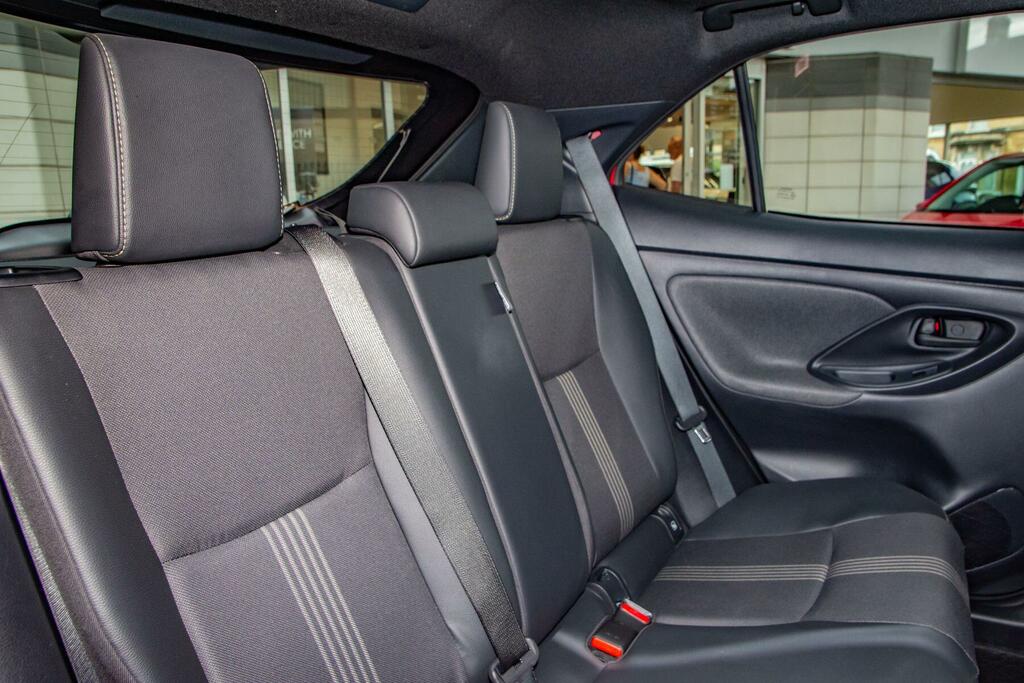 Toyota Yaris Cross Excel Silver #13