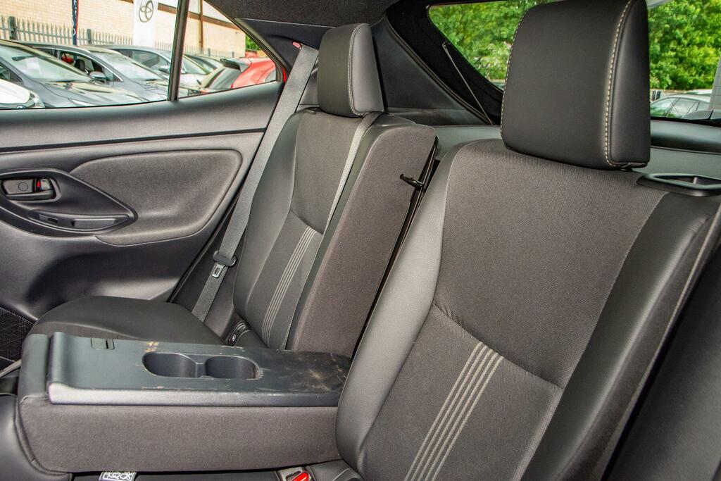Toyota Yaris Cross Excel Silver #27