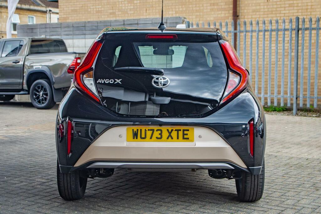Toyota Aygo X 1.0 Vvt-i Exclusive Euro 6 Ss WU73XTE Brown #3