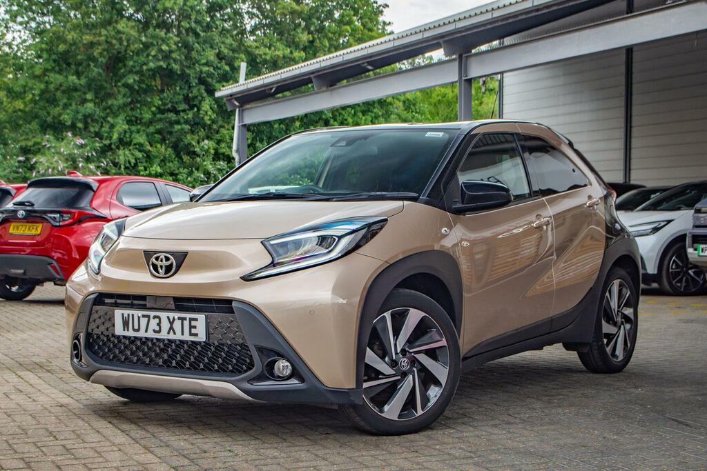 Toyota Aygo X 1.0 Vvt-i Exclusive Euro 6 Ss WU73XTE Brown #6