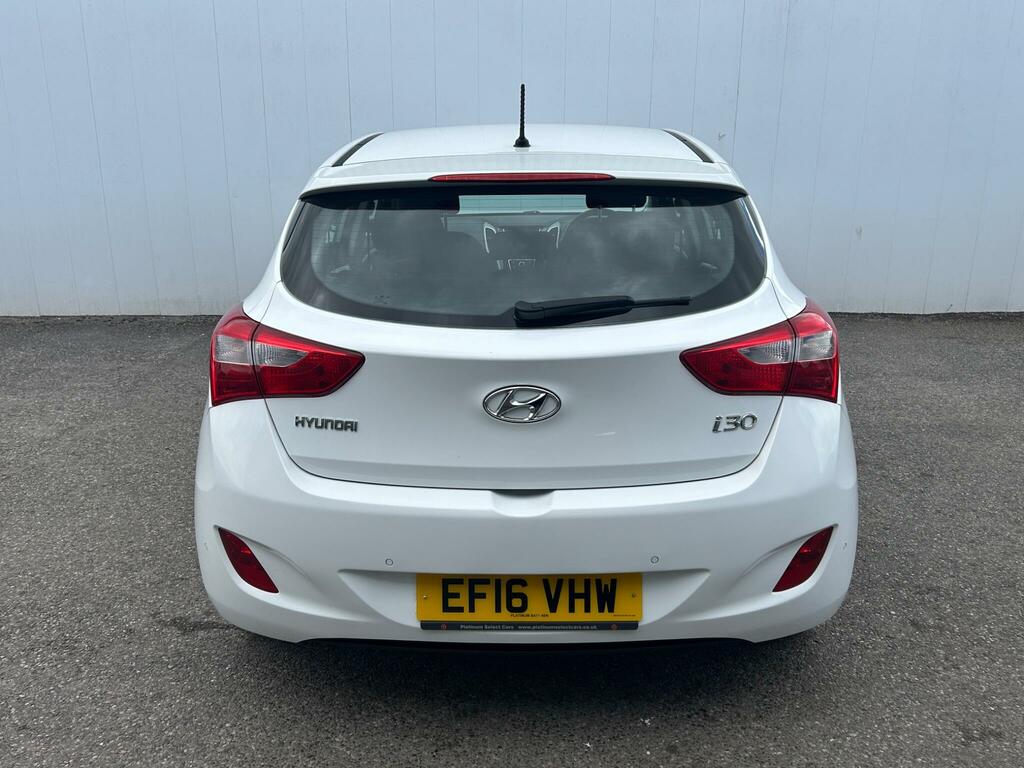 Hyundai I30 1.4 Blue Drive Se Euro 6 Ss White #6