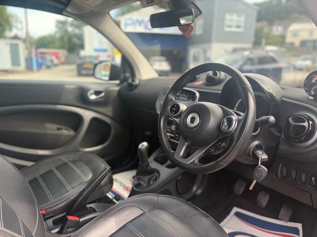 Smart Fortwo 0.9 Turbo Prime Premium 2019 Black #11