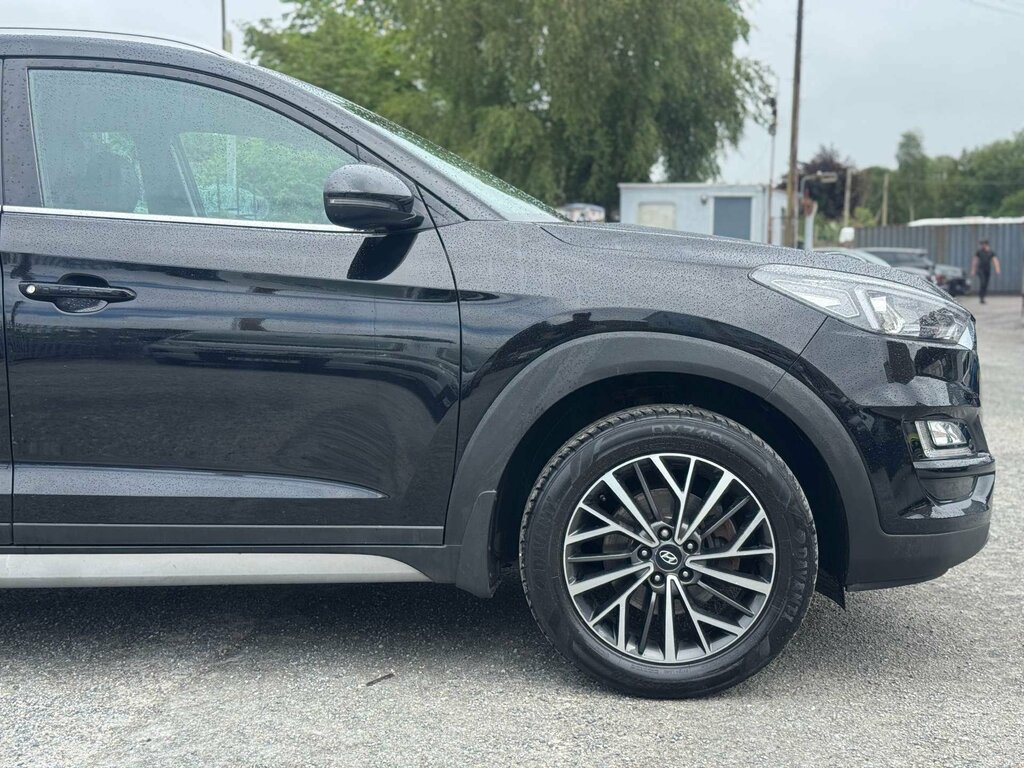 Hyundai Tucson 1.6 Tucson Premium Crdi 2Wd Black #3