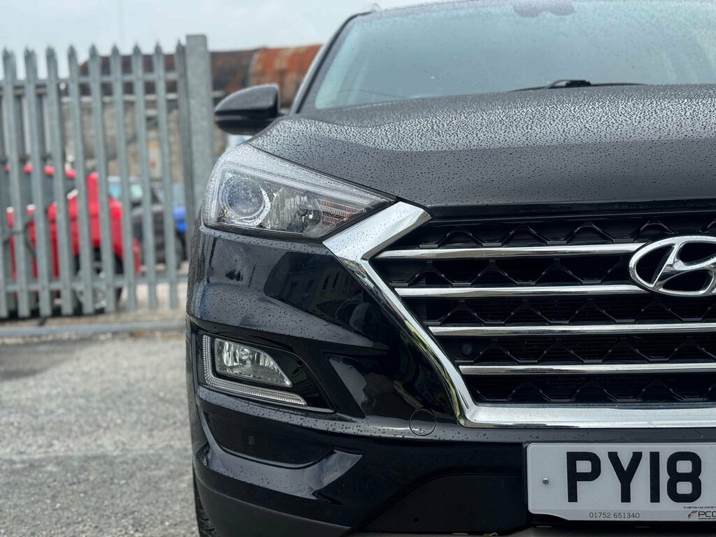 Hyundai Tucson 1.6 Tucson Premium Crdi 2Wd Black #6