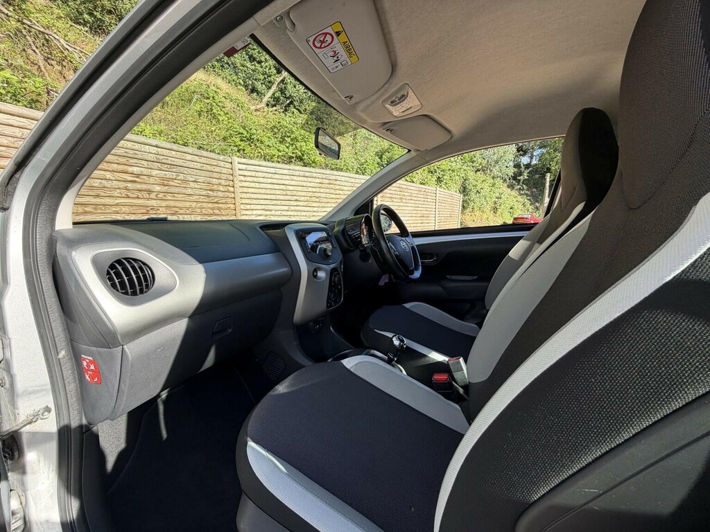 Toyota Aygo 1.0 Vvt-i X-play X-shift Euro 6  #5
