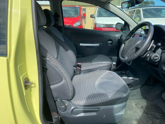 Citroen C2 1.4I 16V Sensodrive S S Yellow #6