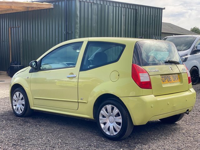 Citroen C2 1.4I 16V Sensodrive S S Yellow #3