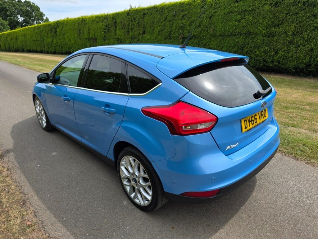 Ford Focus 2.0 Tdci Titanium X Black #5