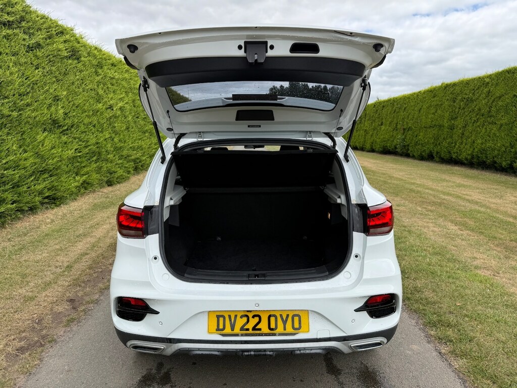 MG ZS 1.5 Vti-tech Exclusive Suv Euro Red #8
