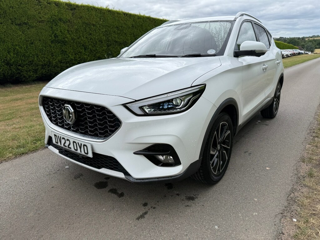 MG ZS 1.5 Vti-tech Exclusive Suv Euro Red #3