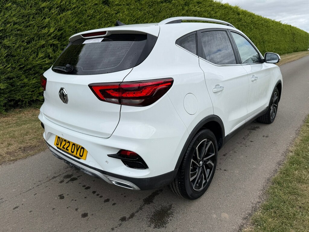 MG ZS 1.5 Vti-tech Exclusive Suv Euro Red #7