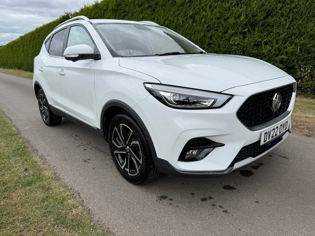 MG ZS 1.5 Vti-tech Exclusive Suv Euro Red #1