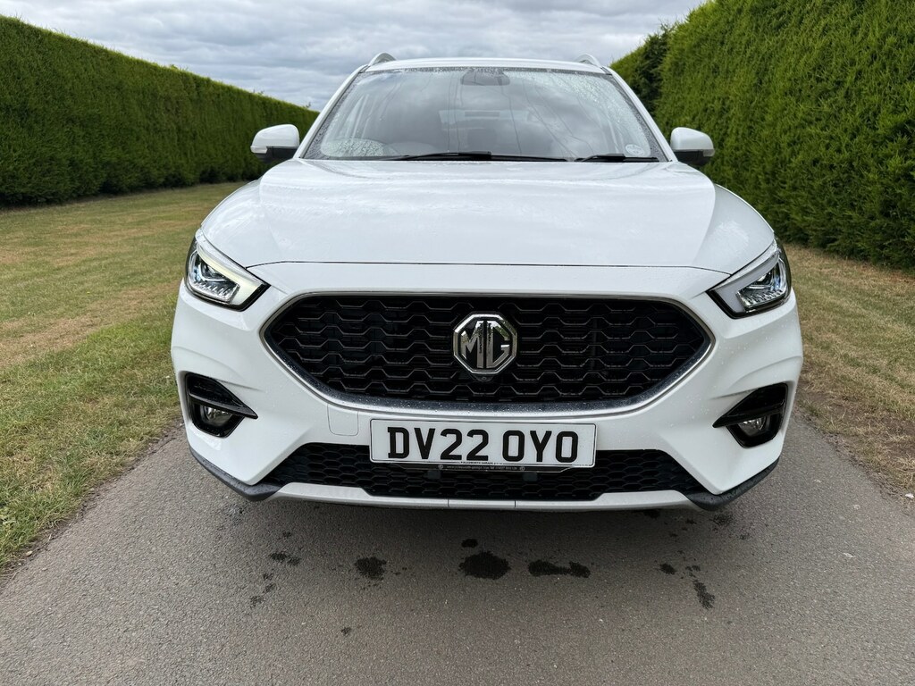 MG ZS 1.5 Vti-tech Exclusive Suv Euro Red #2