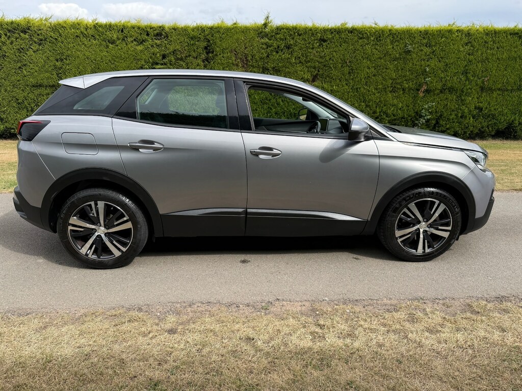 Peugeot 3008 1.2 Puretech Active Grey #4