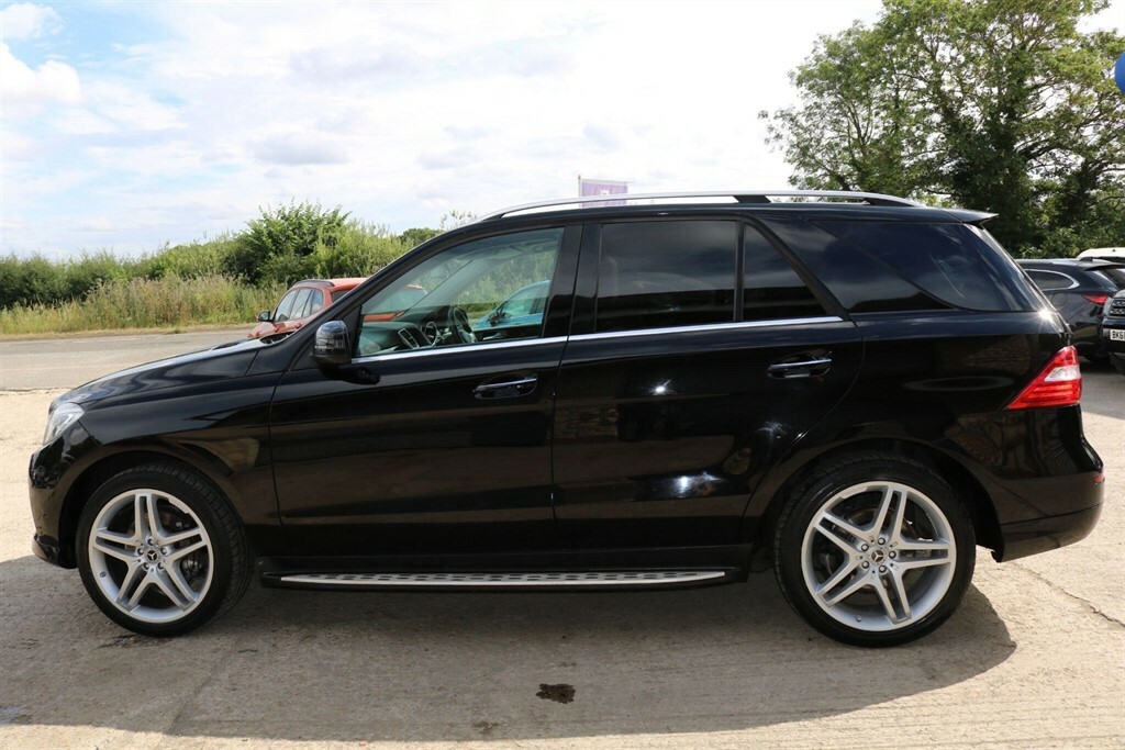 Mercedes-Benz M Class 3.0 Ml350 V6 Bluetec Se Executive G-tronic 4Wd E Grey #13