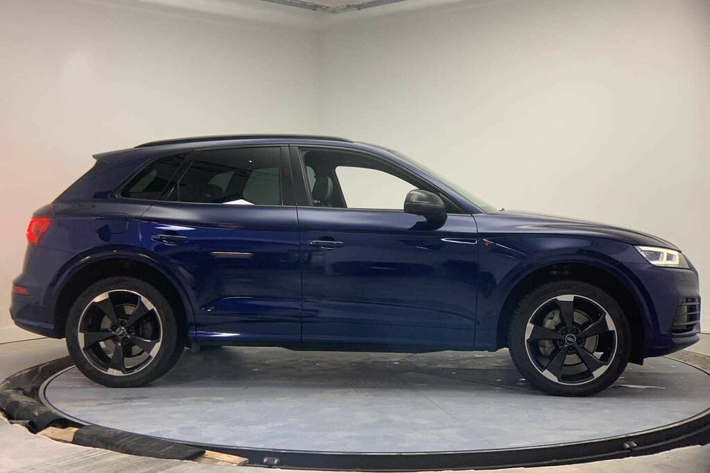 Audi Q5 Black Edition 40 Tdi Quattro 190 Ps S Tronic Blue #4