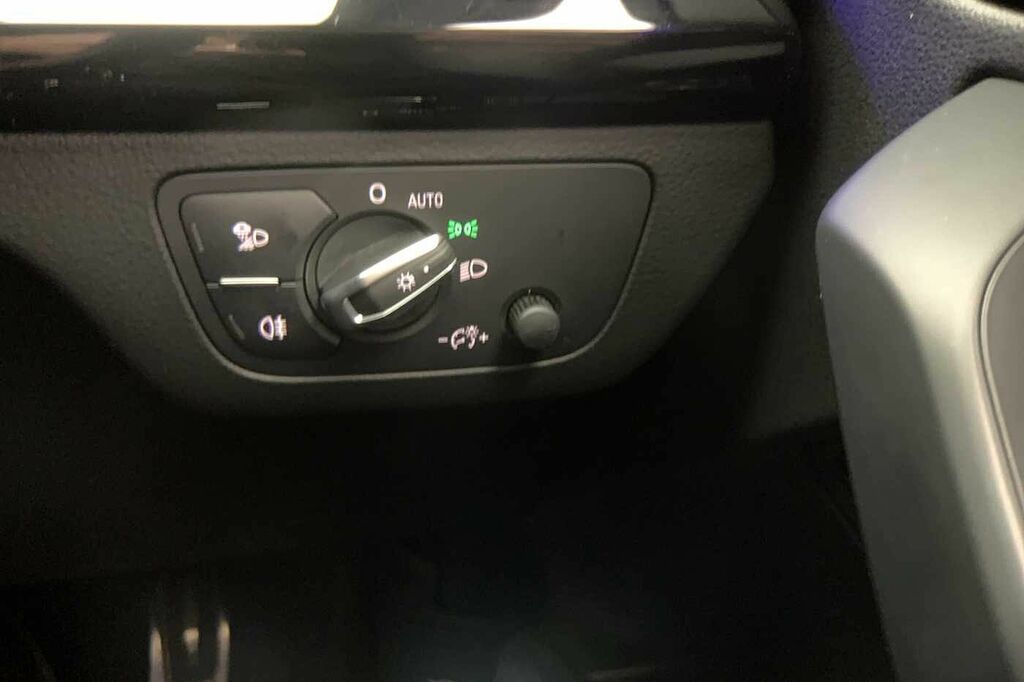 Audi Q5 45 Tfsi Quattro S Line Black Edition S Tronic White #29