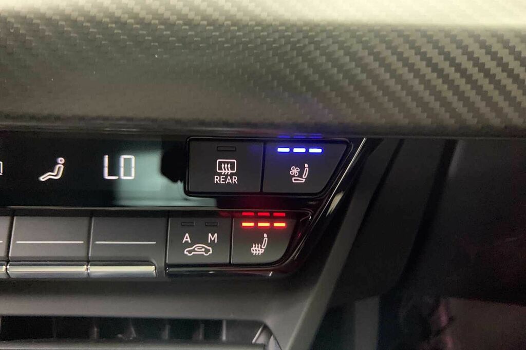 Audi E Tron GT 390Kw Quattro 93Kwh Black #25