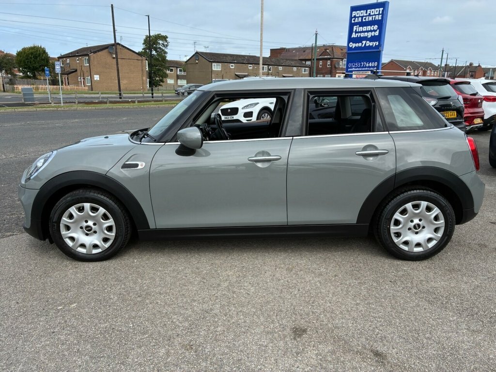 Mini Hatch 1.5L One Classic Grey #5