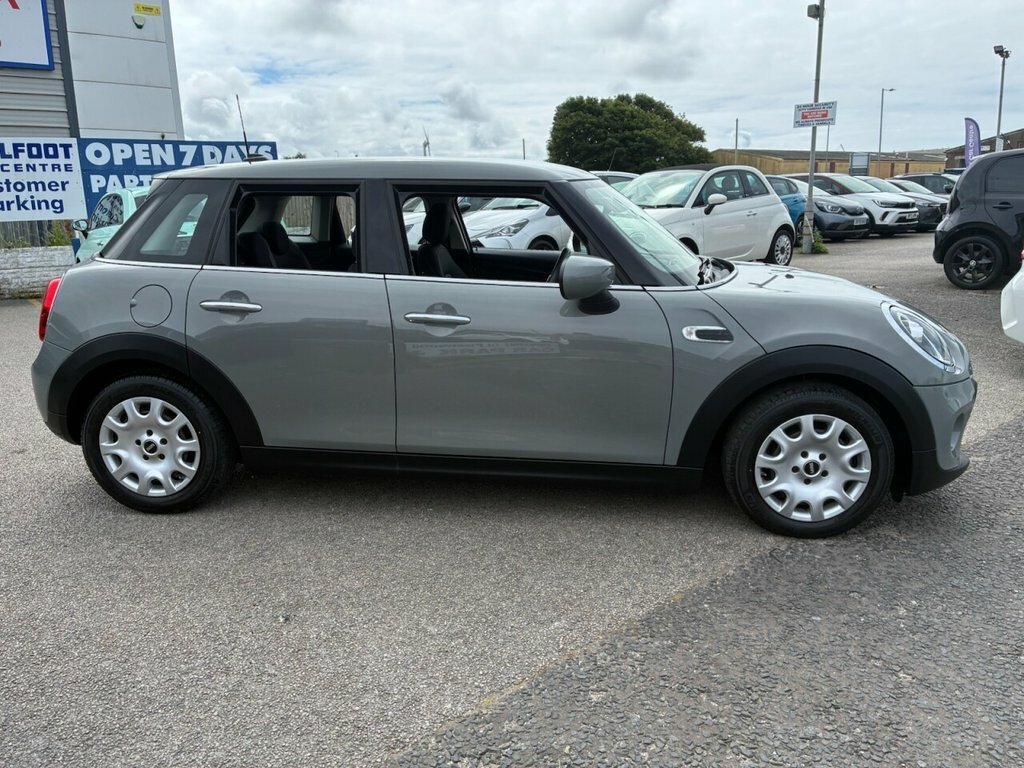 Mini Hatch 1.5L One Classic Grey #6