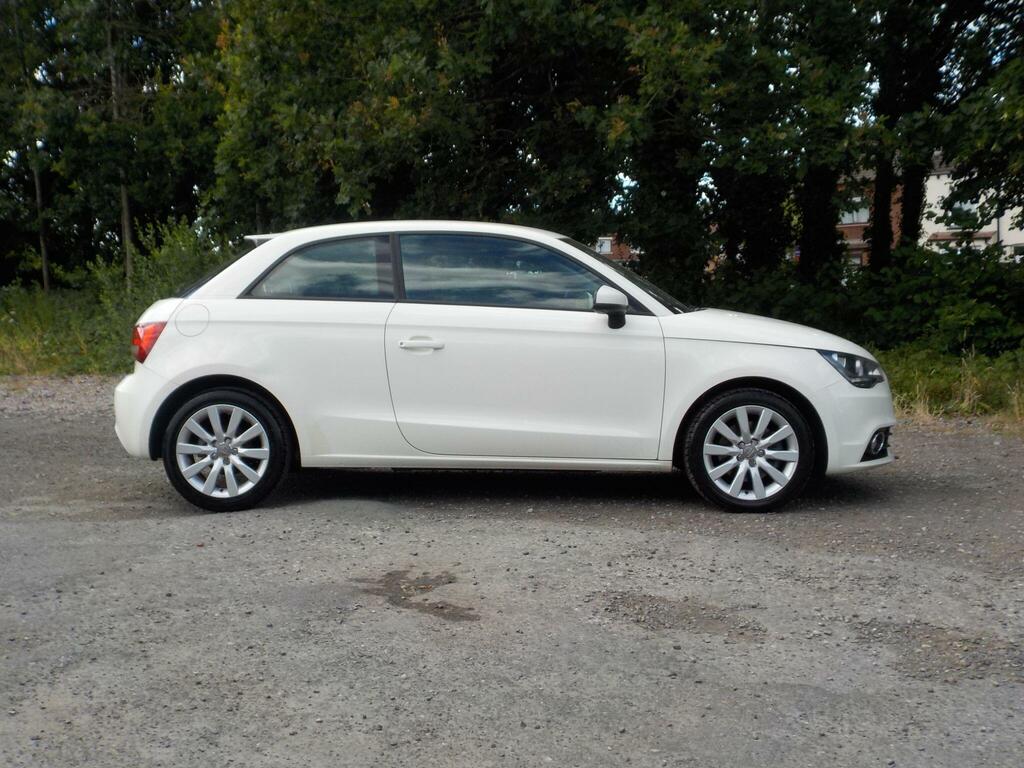 Audi A1 1.4 Tfsi Sport Hatchback Euro 5 Black #6
