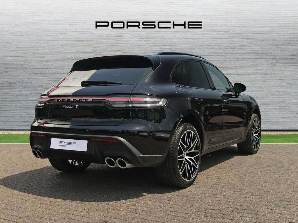 Porsche Macan S Black #2