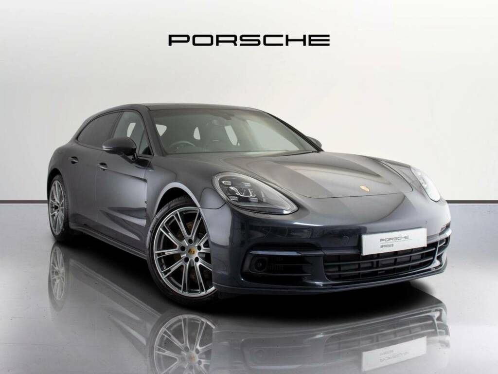 Porsche Panamera 4 Sport Turismo Grey