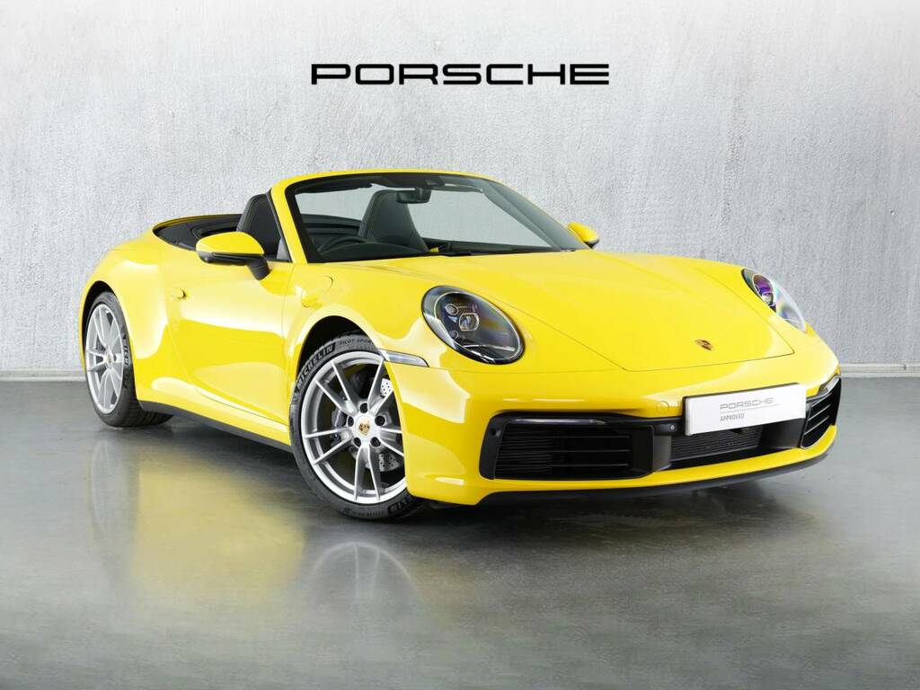 Porsche 911 Carrera 4 Cabriolet My24 Yellow
