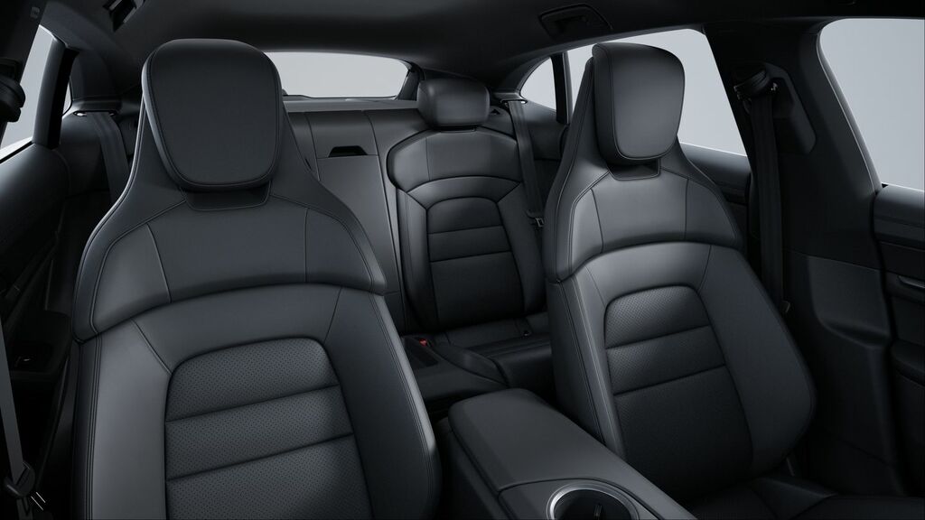 Porsche Taycan 4S Cross Turismo 