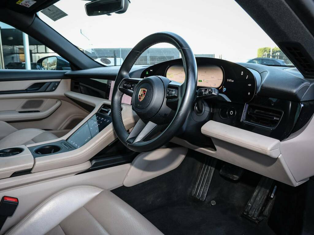 Porsche Taycan 4 Cross Turismo My22 Grey #4