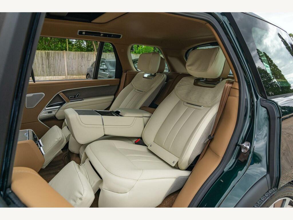 Land Rover Range Rover 2 L Rover Westminster Black P400e 4Wd #29