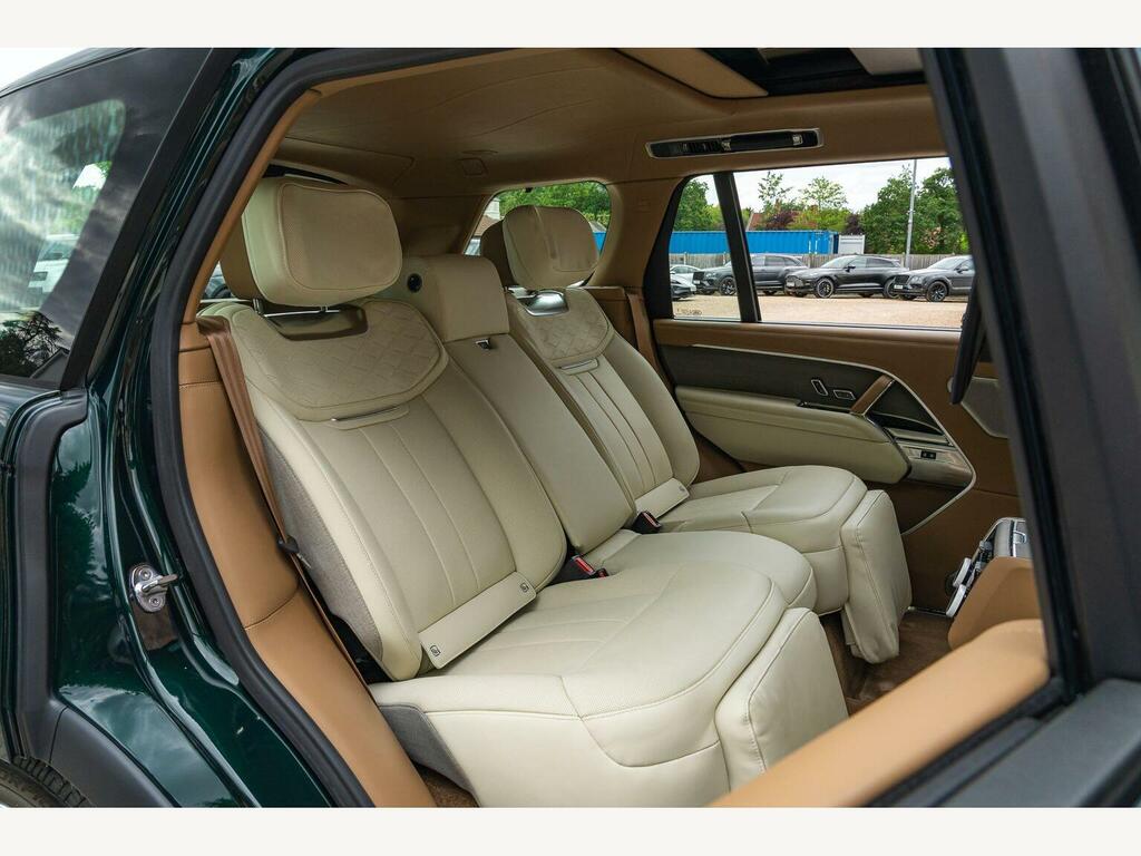 Land Rover Range Rover 2 L Rover Westminster Black P400e 4Wd #24