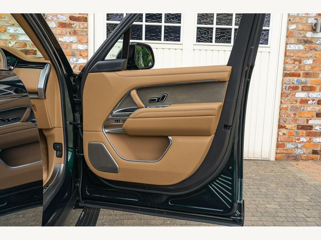 Land Rover Range Rover 2 L Rover Westminster Black P400e 4Wd #42