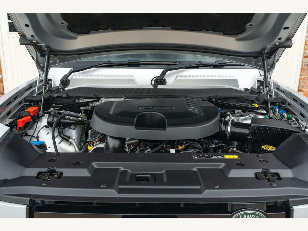 Land Rover Defender 110 3.0 D250 Hard Top Hse  #7