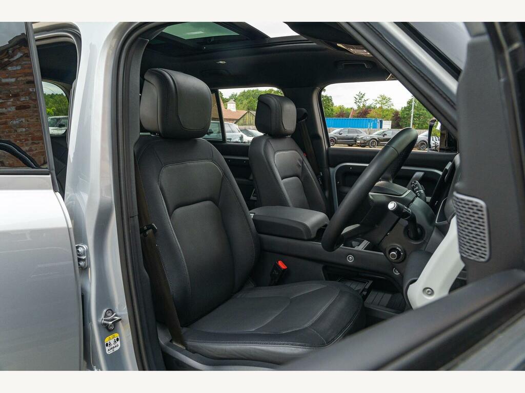 Land Rover Defender 110 3.0 D250 Hard Top Hse  #23