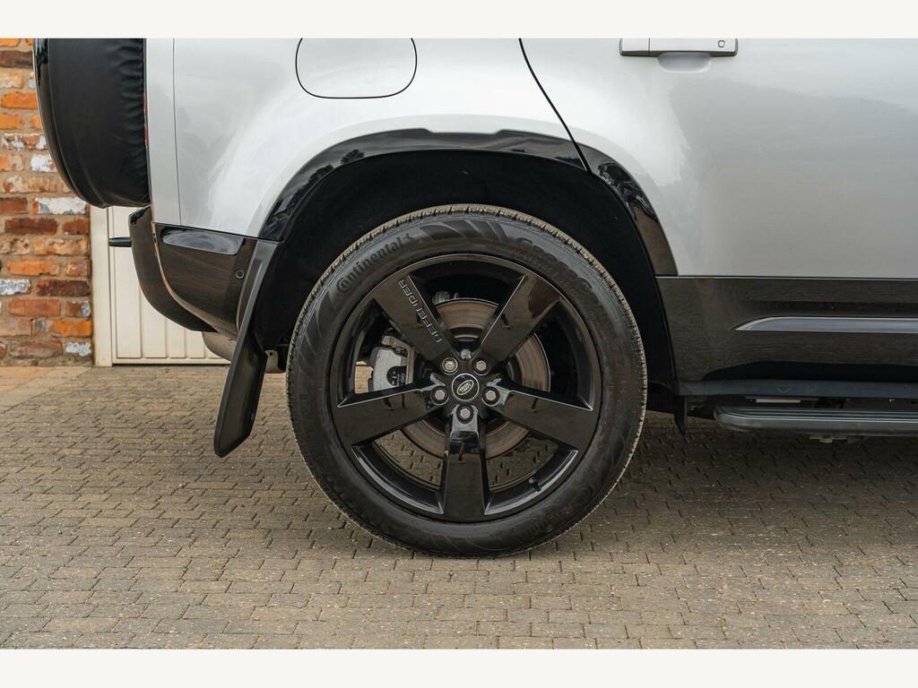 Land Rover Defender 110 3.0 D250 Hard Top Hse  #20