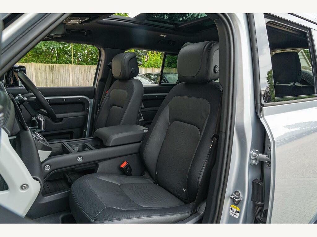 Land Rover Defender 110 3.0 D250 Hard Top Hse  #30