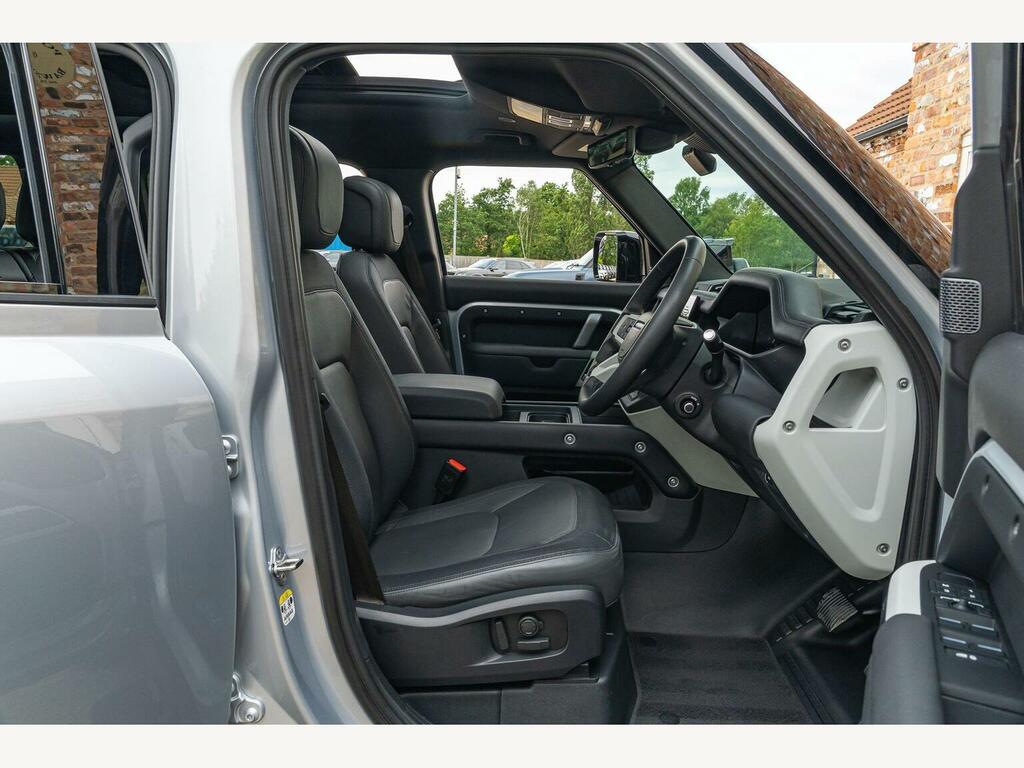 Land Rover Defender 110 3.0 D250 Hard Top Hse  #22