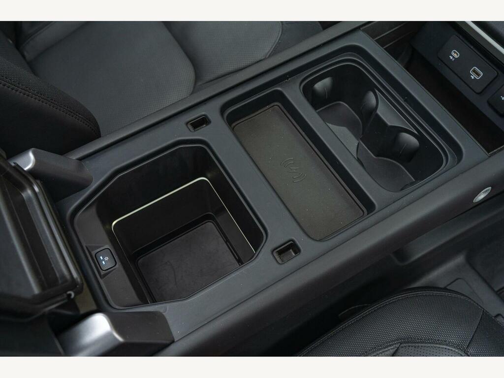 Land Rover Defender 110 3.0 D250 Hard Top Hse  #49