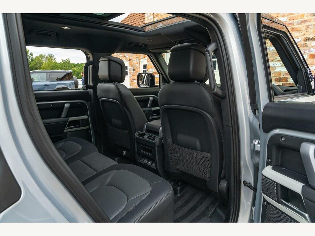 Land Rover Defender 110 3.0 D250 Hard Top Hse  #26