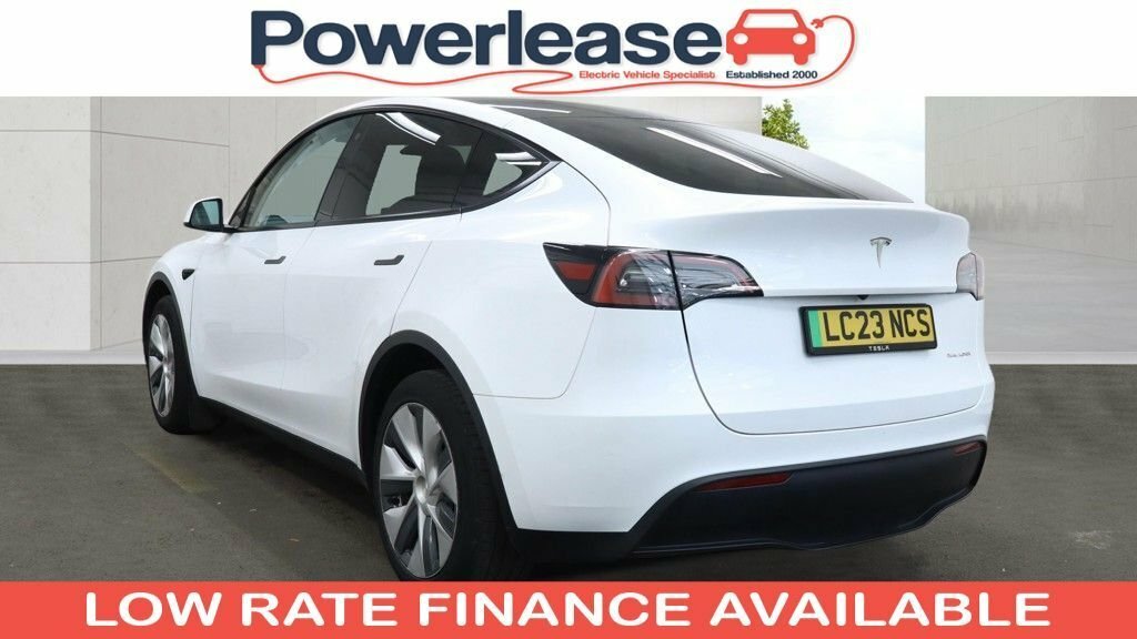 Tesla Model Y Suv White