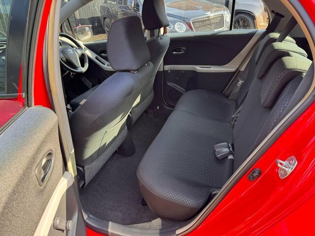 Toyota Yaris 1.33 Dual Red #7