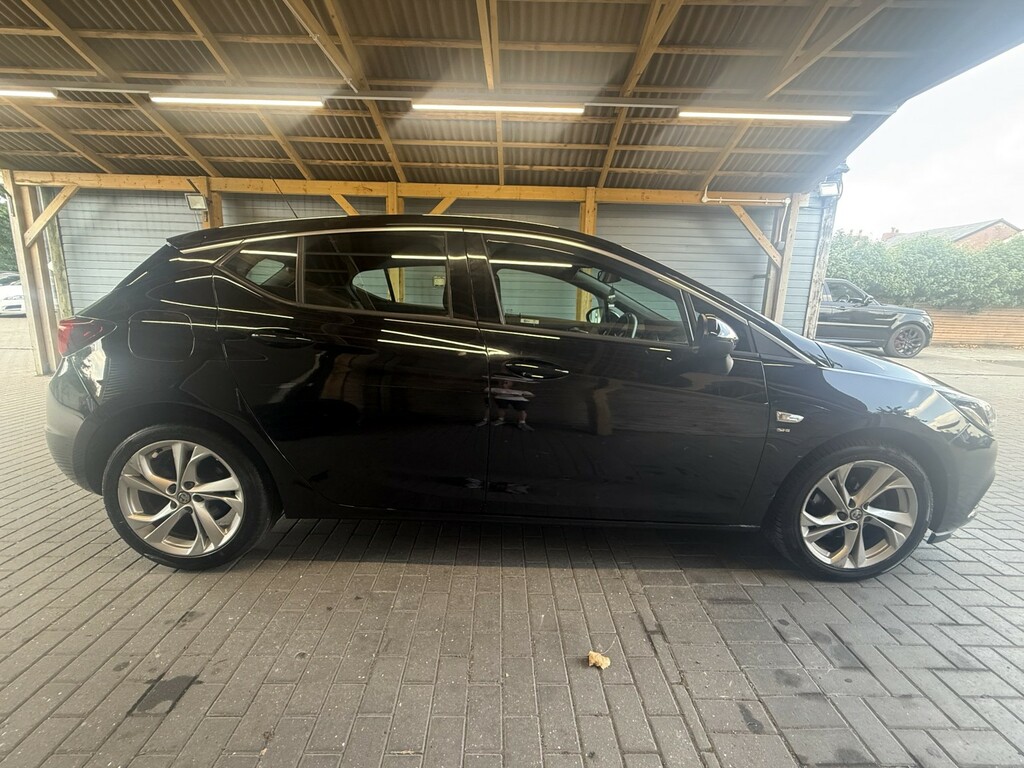 Vauxhall Astra Hatchback 1.4 I Turbo Sri 201766 BA66UMO Black #4